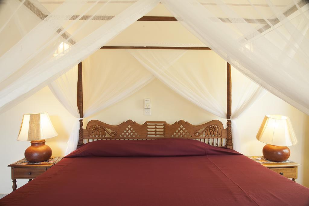 Crystal Bay Resort Ватаму Экстерьер фото
