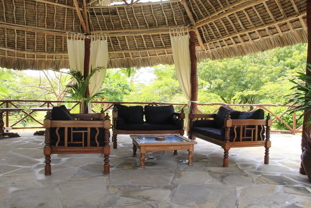 Crystal Bay Resort Ватаму Экстерьер фото